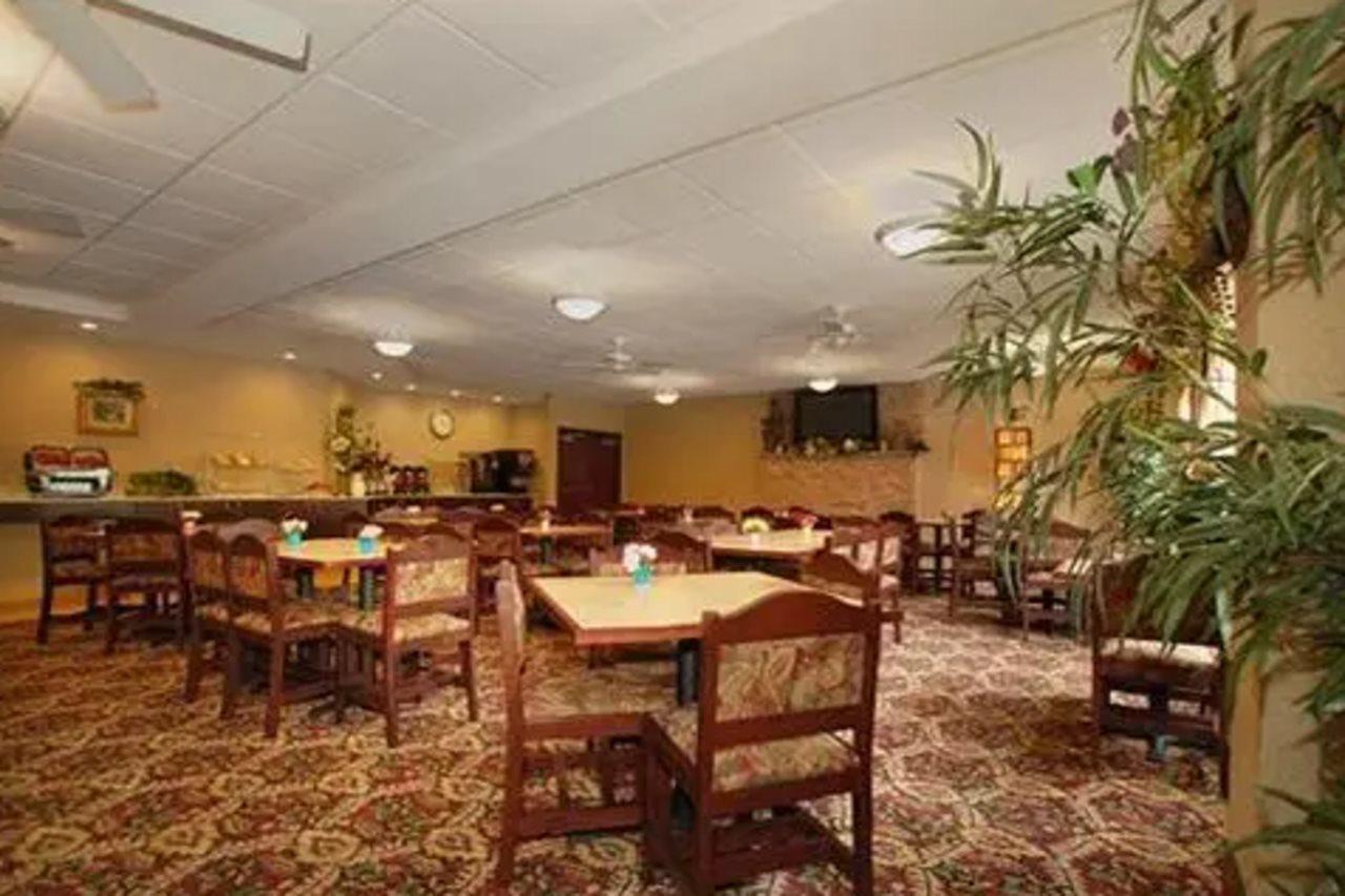 Comfort Suites Lake George - Queensbury Luaran gambar