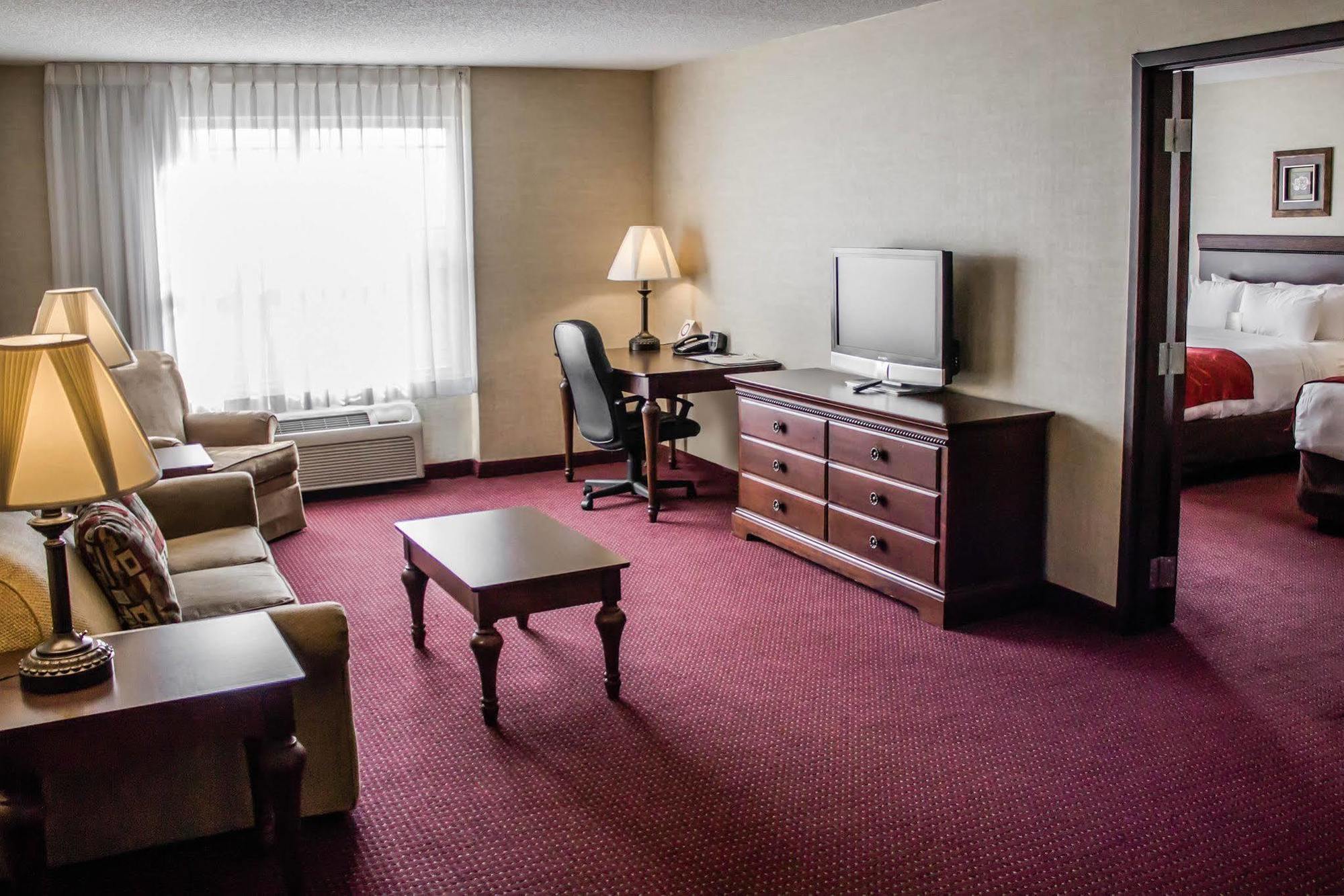 Comfort Suites Lake George - Queensbury Luaran gambar